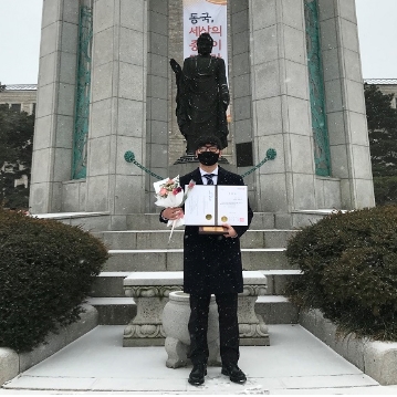 ‘나눔의 불꽃 피우려...’ 이민식 동문, 졸업 맞아 모교에 기부