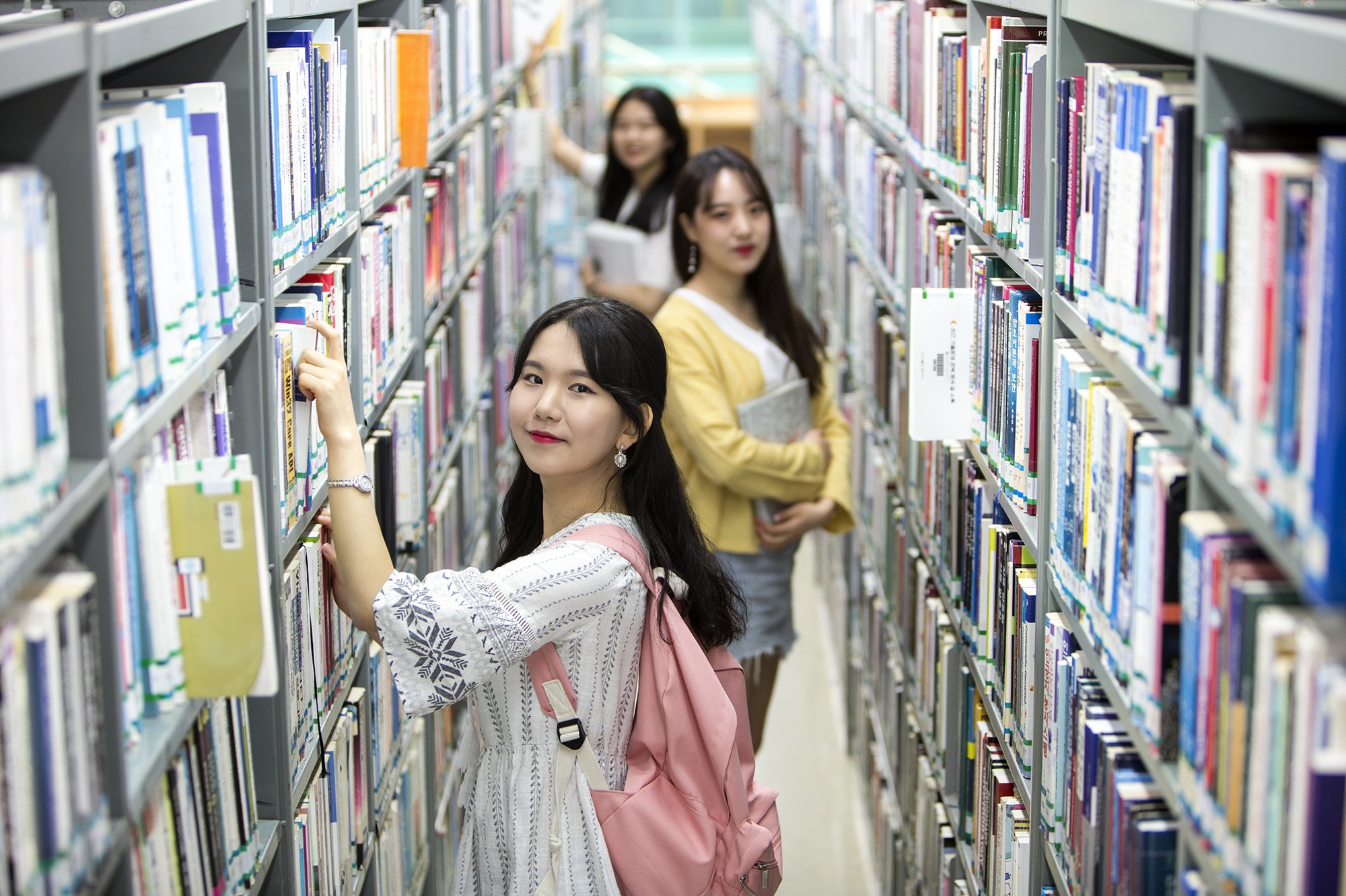 Library 이미지 사진